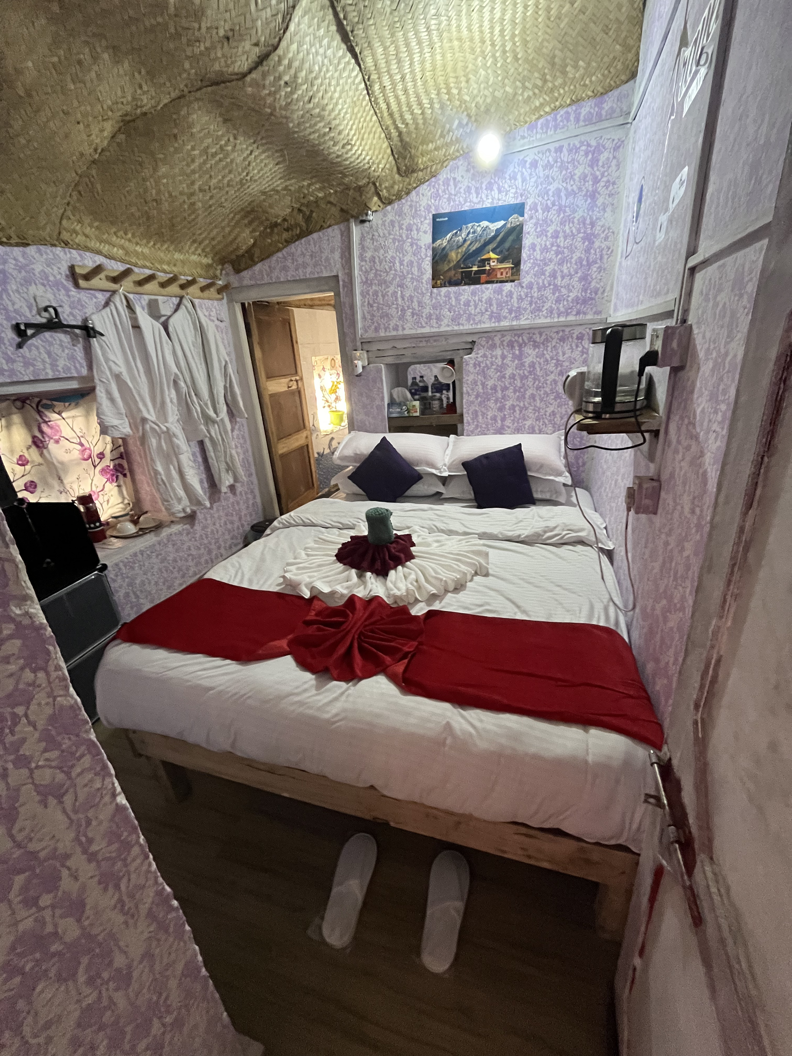 Red Panda Suite Room - Image 1